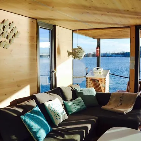 Woonboot 